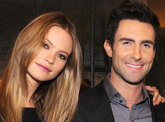 Adam Levine, Behati Prinsloo Adam Levine, Behati Prinsloo